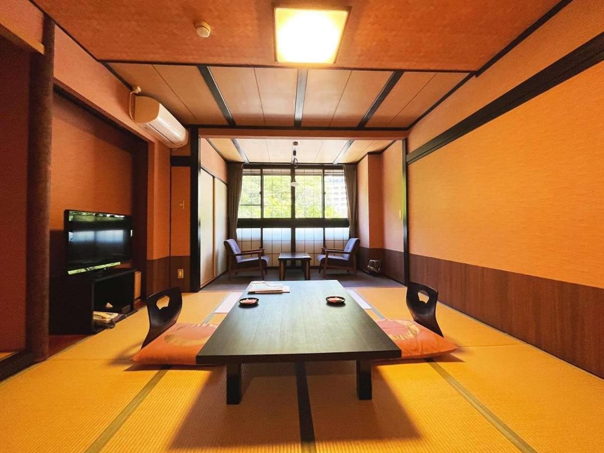 Kutsurogijyuku Shintaki Hotell Aizuwakamatsu Exteriör bild
