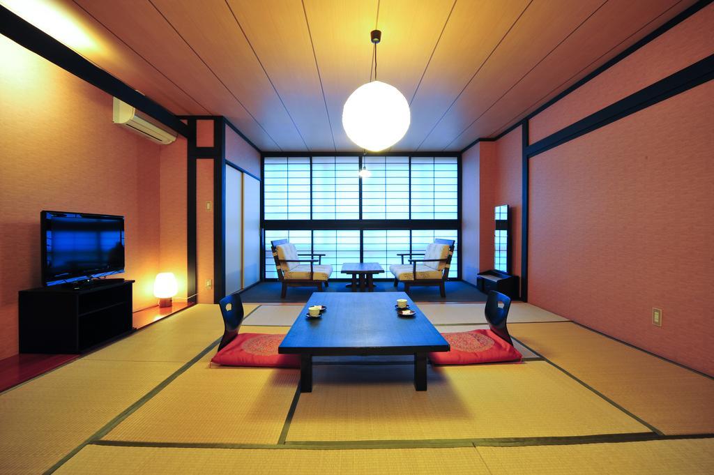 Kutsurogijyuku Shintaki Hotell Aizuwakamatsu Exteriör bild
